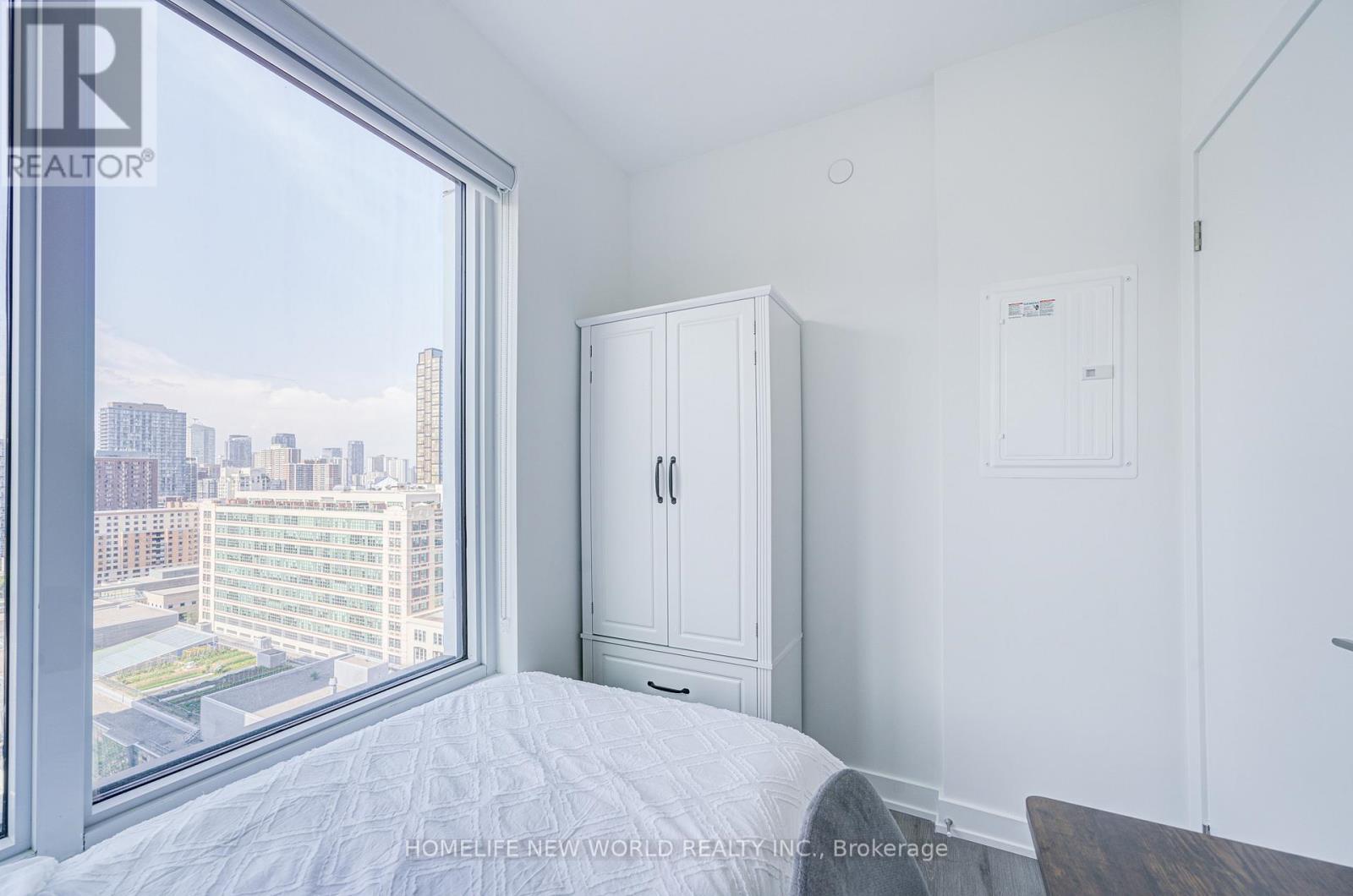 2006 - 252 Church Street, Toronto, Ontario  M5B 0E6 - Photo 17 - C12659038