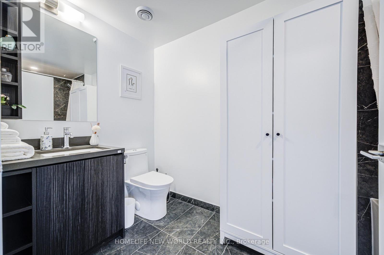 2006 - 252 Church Street, Toronto, Ontario  M5B 0E6 - Photo 18 - C12659038