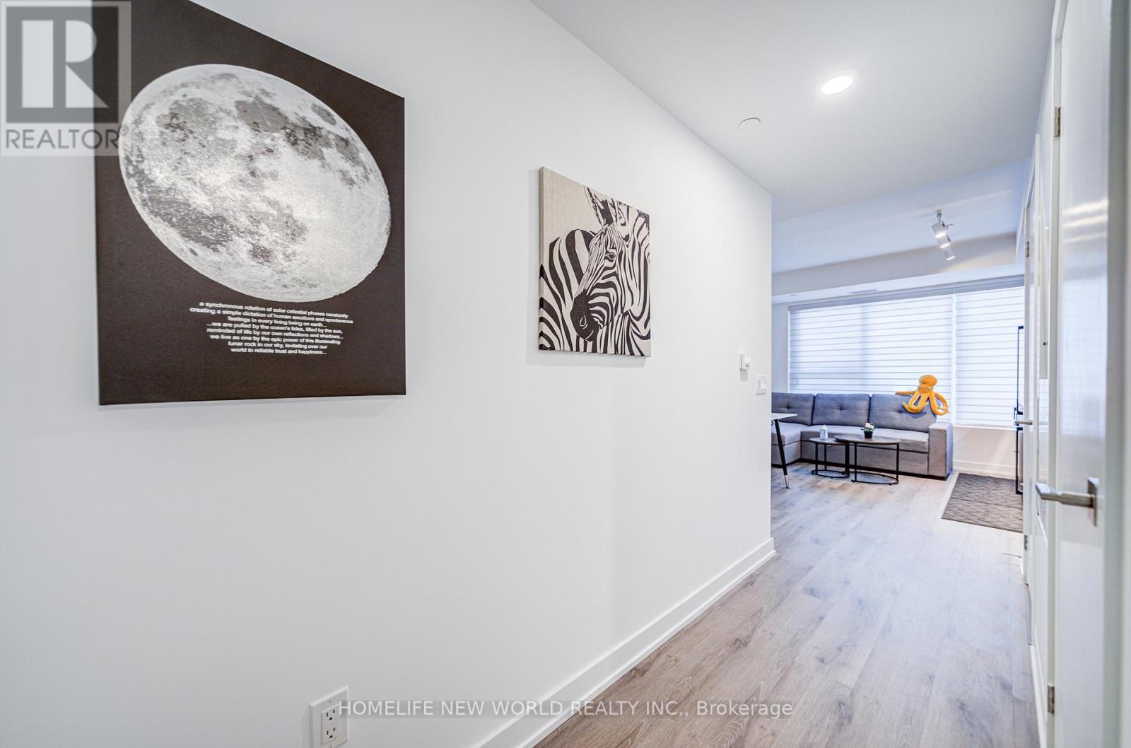 2006 - 252 Church Street, Toronto, Ontario  M5B 0E6 - Photo 4 - C12659038