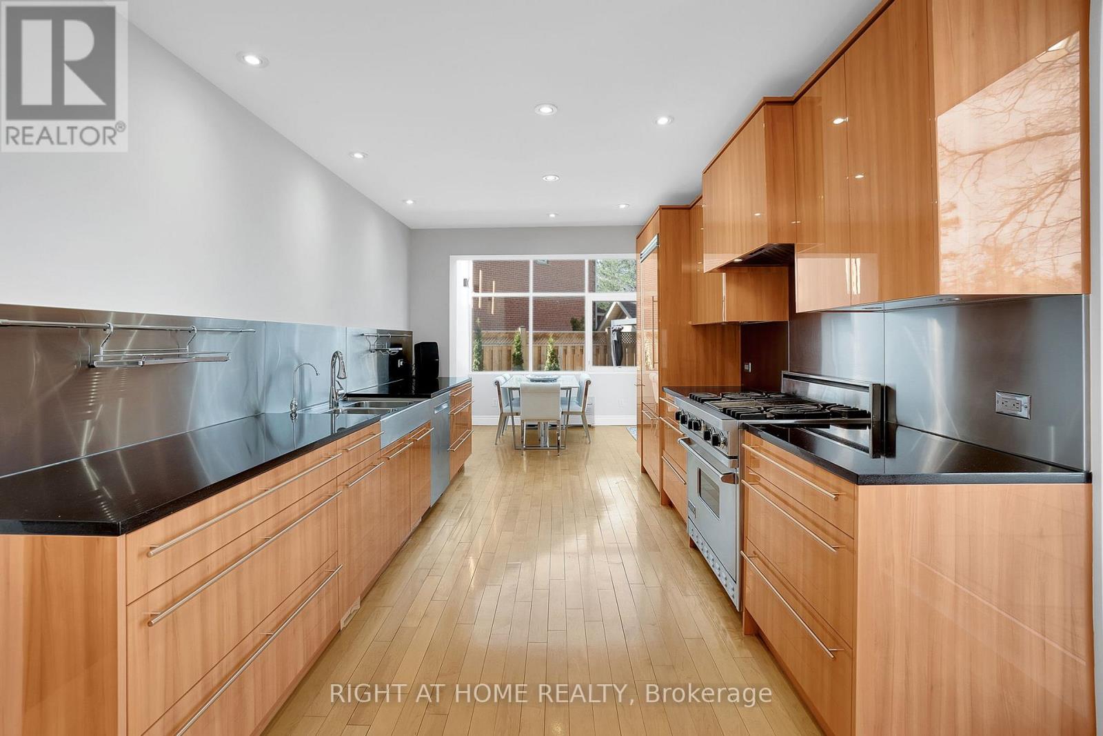 151 Calvin Chambers Road, Vaughan, Ontario  L4J 1E8 - Photo 16 - N12659044