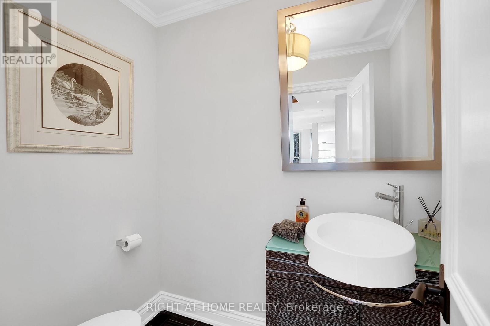 151 Calvin Chambers Road, Vaughan, Ontario  L4J 1E8 - Photo 19 - N12659044