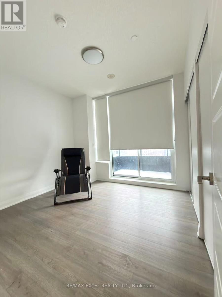 818 - 15 Water Walk Drive, Markham, Ontario  L6G 0G2 - Photo 12 - N12659060