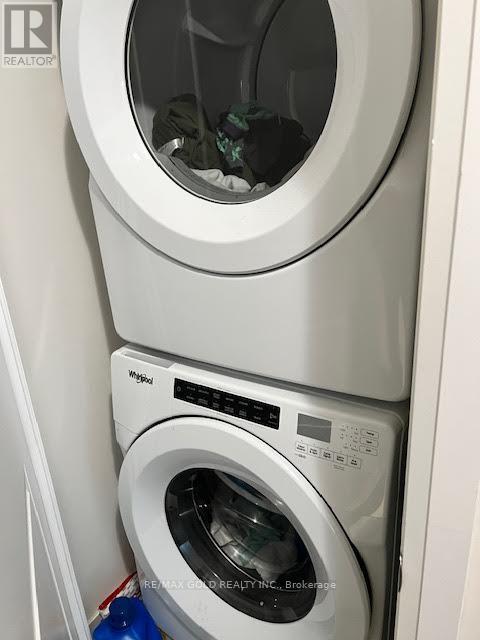 410 - 65 Watergarden Drive E, Mississauga, Ontario  L5R 0G8 - Photo 21 - W12659082