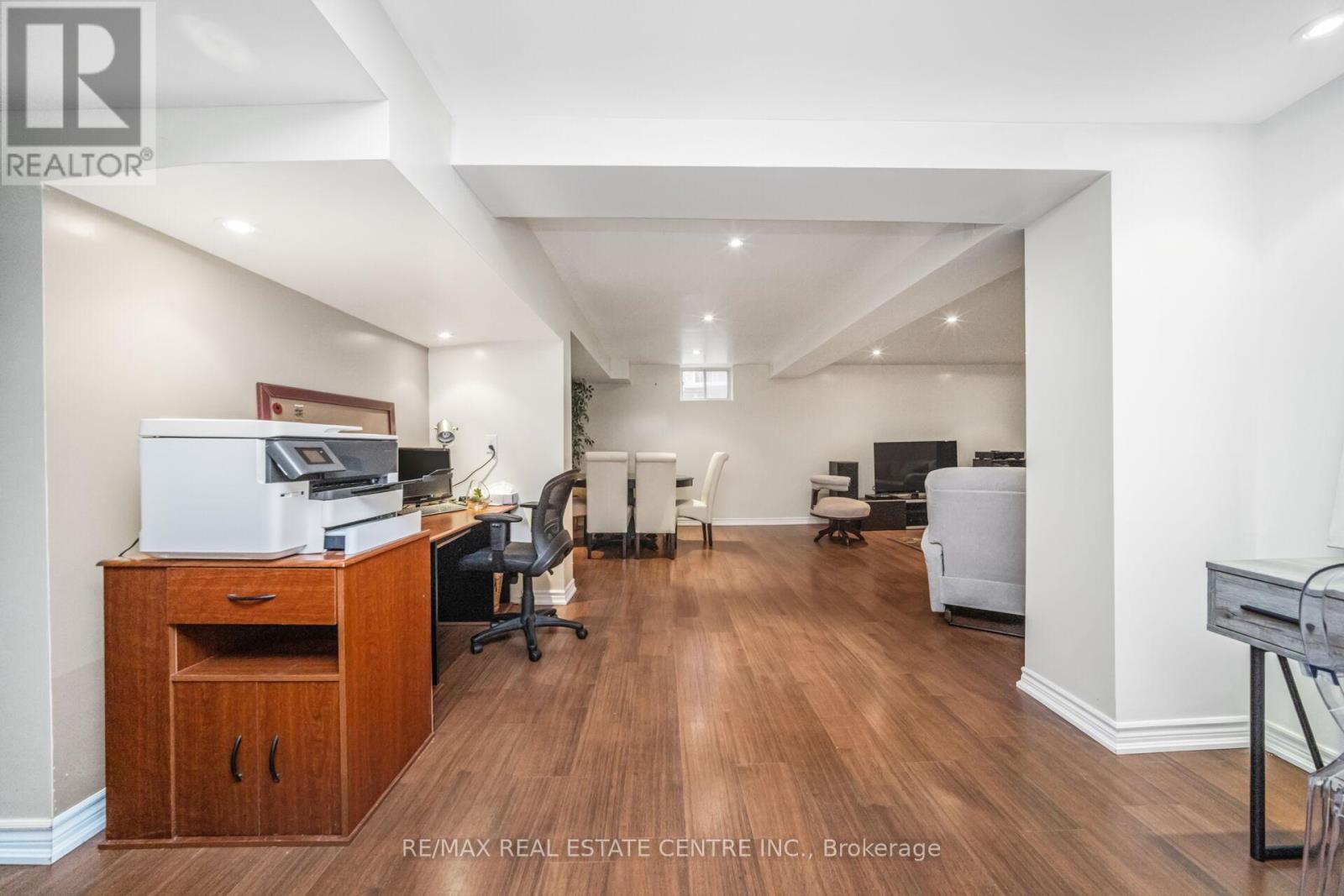 19 Hollowgrove Boulevard, Brampton, Ontario  L6P 1B1 - Photo 38 - W12659090