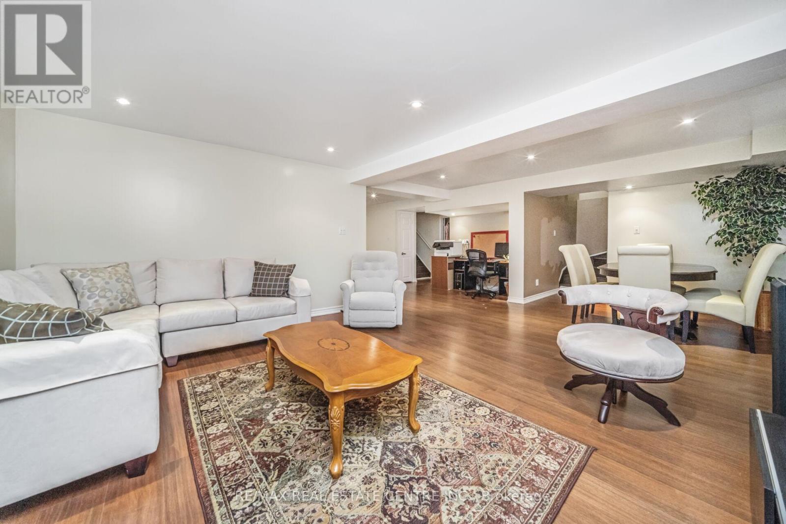 19 Hollowgrove Boulevard, Brampton, Ontario  L6P 1B1 - Photo 41 - W12659090