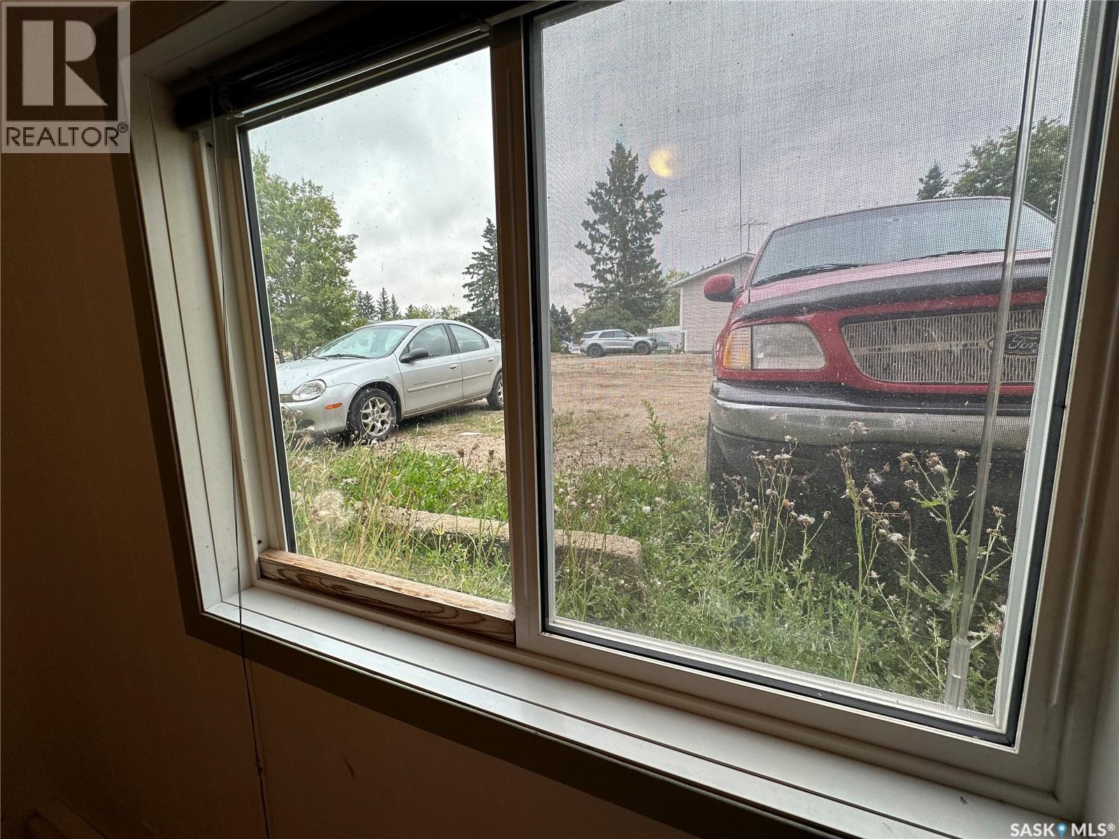 113 3rd Street E, St. Walburg, Saskatchewan  S0M 0E2 - Photo 21 - SK026111