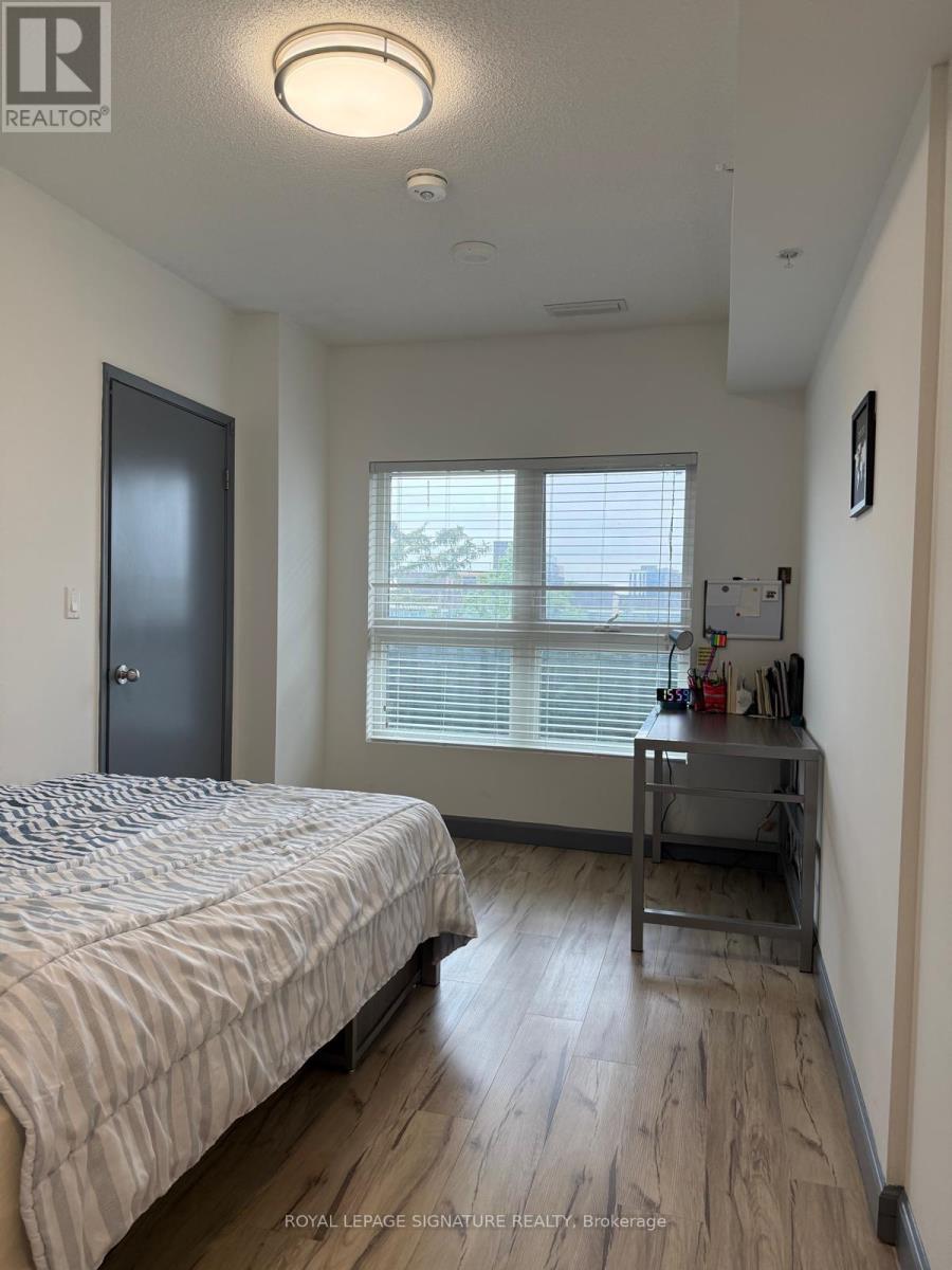 282 - 258b Sunview Street, Waterloo, Ontario  N2L 0H7 - Photo 9 - X12659054