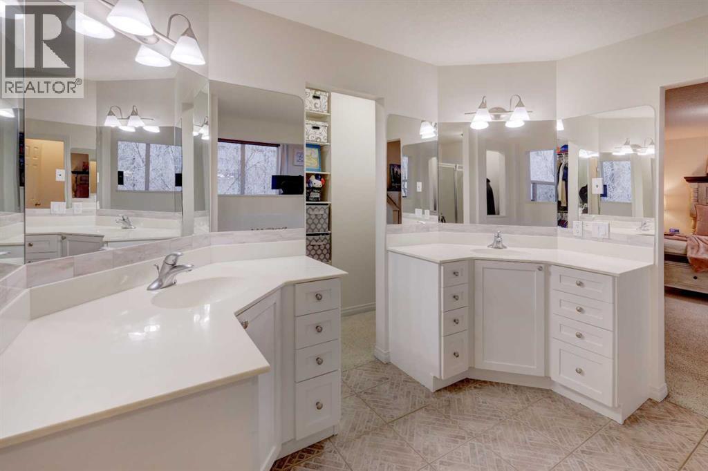 89 Cougar Ridge View Sw, Calgary, Alberta  T3H 4X3 - Photo 27 - A2276817