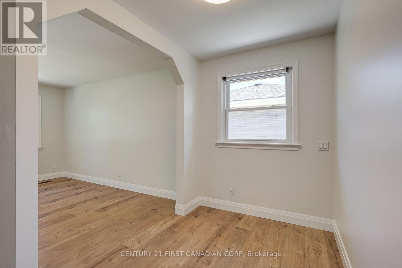 1805 Whitehall Drive, London East, Ontario  N5W 1Z2 - Photo 10 - X12659100