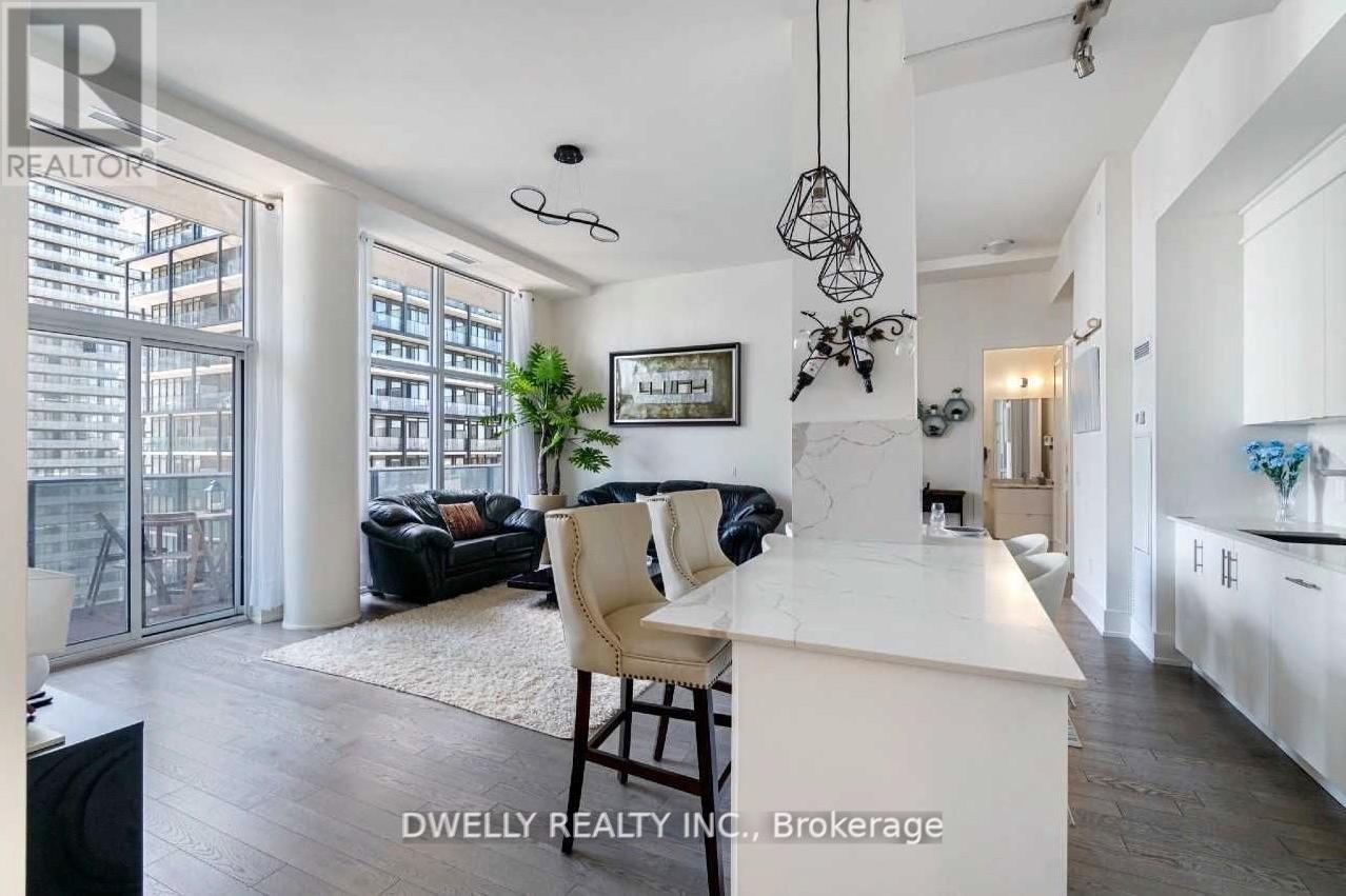 2906 - 330 Richmond Street W, Toronto, Ontario  M5V 0M4 - Photo 3 - C12659104