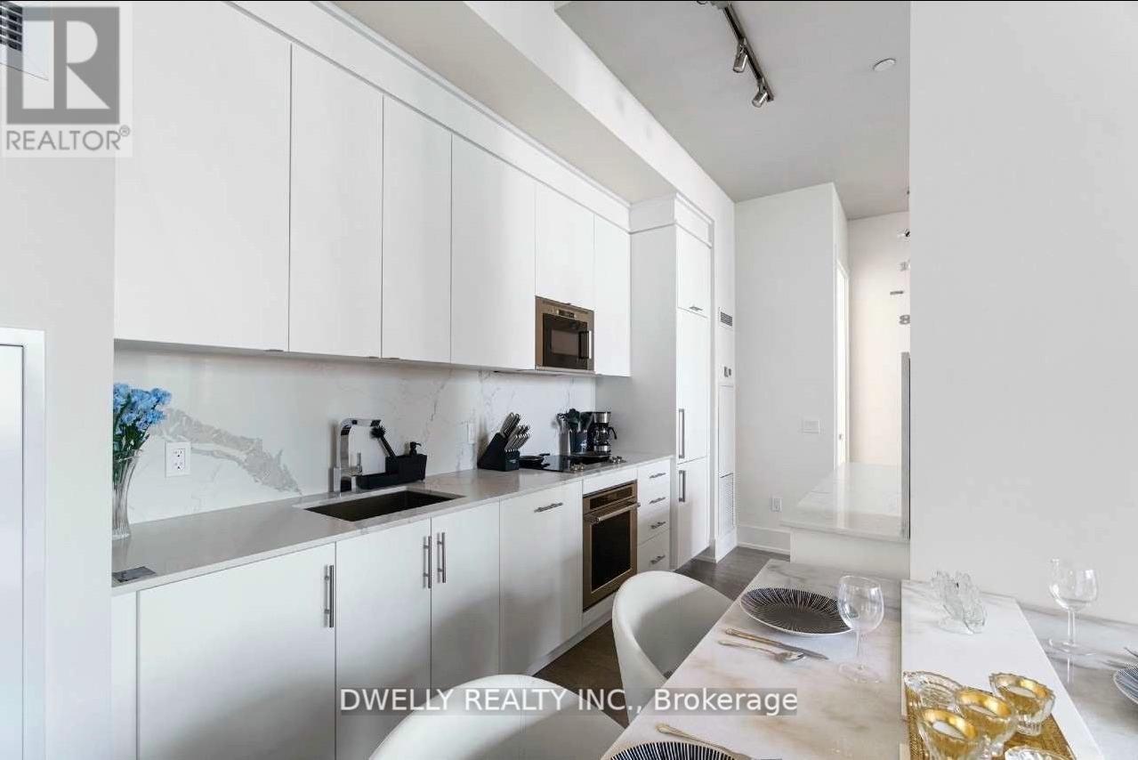 2906 - 330 Richmond Street W, Toronto, Ontario  M5V 0M4 - Photo 6 - C12659104