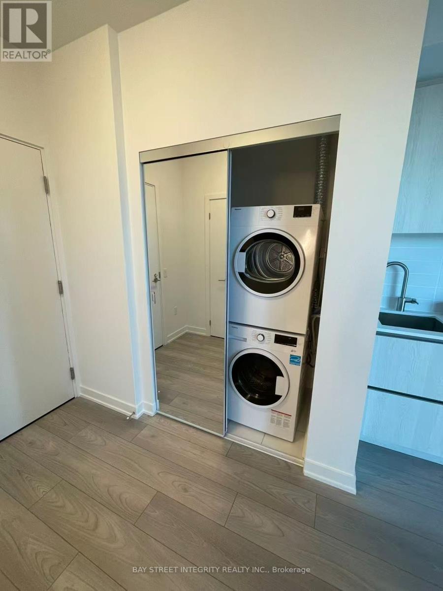 2008 - 110 Broadway Avenue, Toronto, Ontario  M4P 1V7 - Photo 8 - C12659108