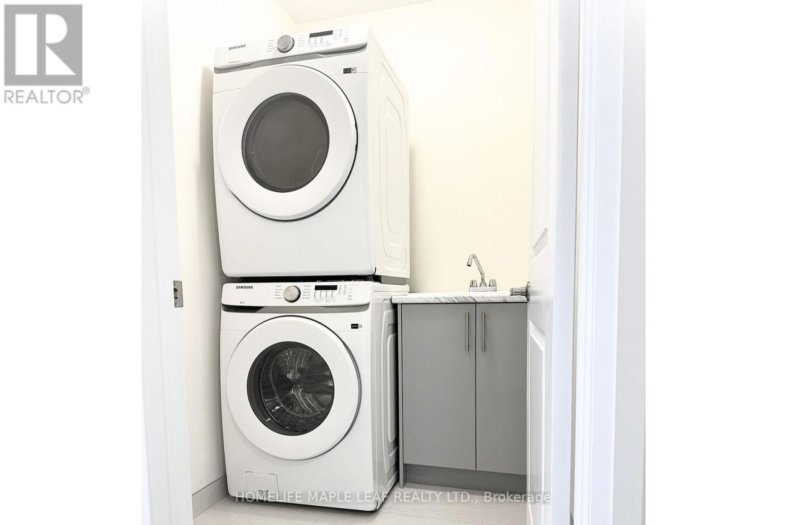 54 Bearberry Road, Springwater, Ontario  L9X 2E1 - Photo 15 - S12659106