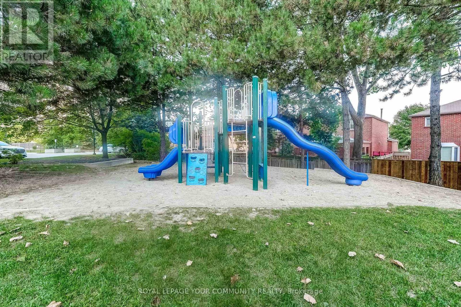 1208 - 350 Webb Drive, Mississauga, Ontario  L5B 3W4 - Photo 33 - W12657204