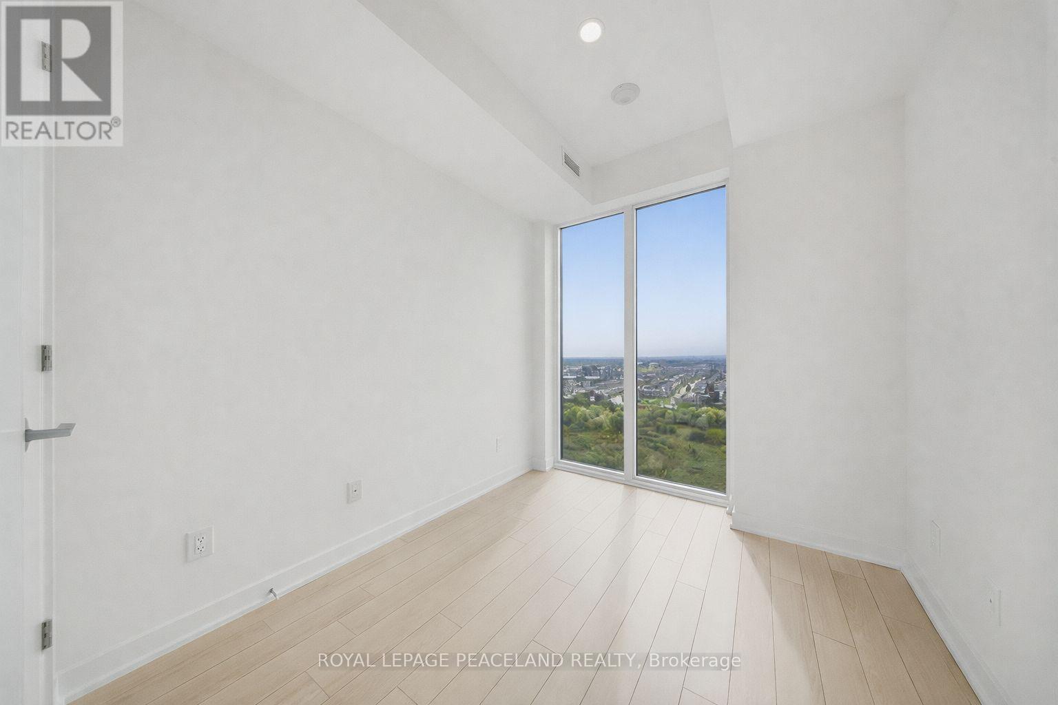 1903 - 3079 Trafalgar Road N, Oakville, Ontario  L6H 8C5 - Photo 8 - W12658948