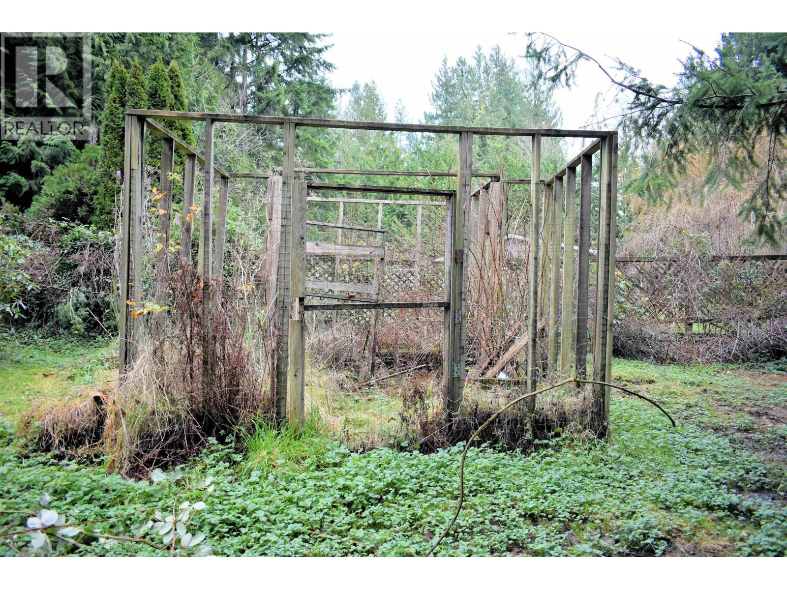 2240 Oldershaw Road, Roberts Creek, British Columbia  V0N 2W5 - Photo 38 - R3075378