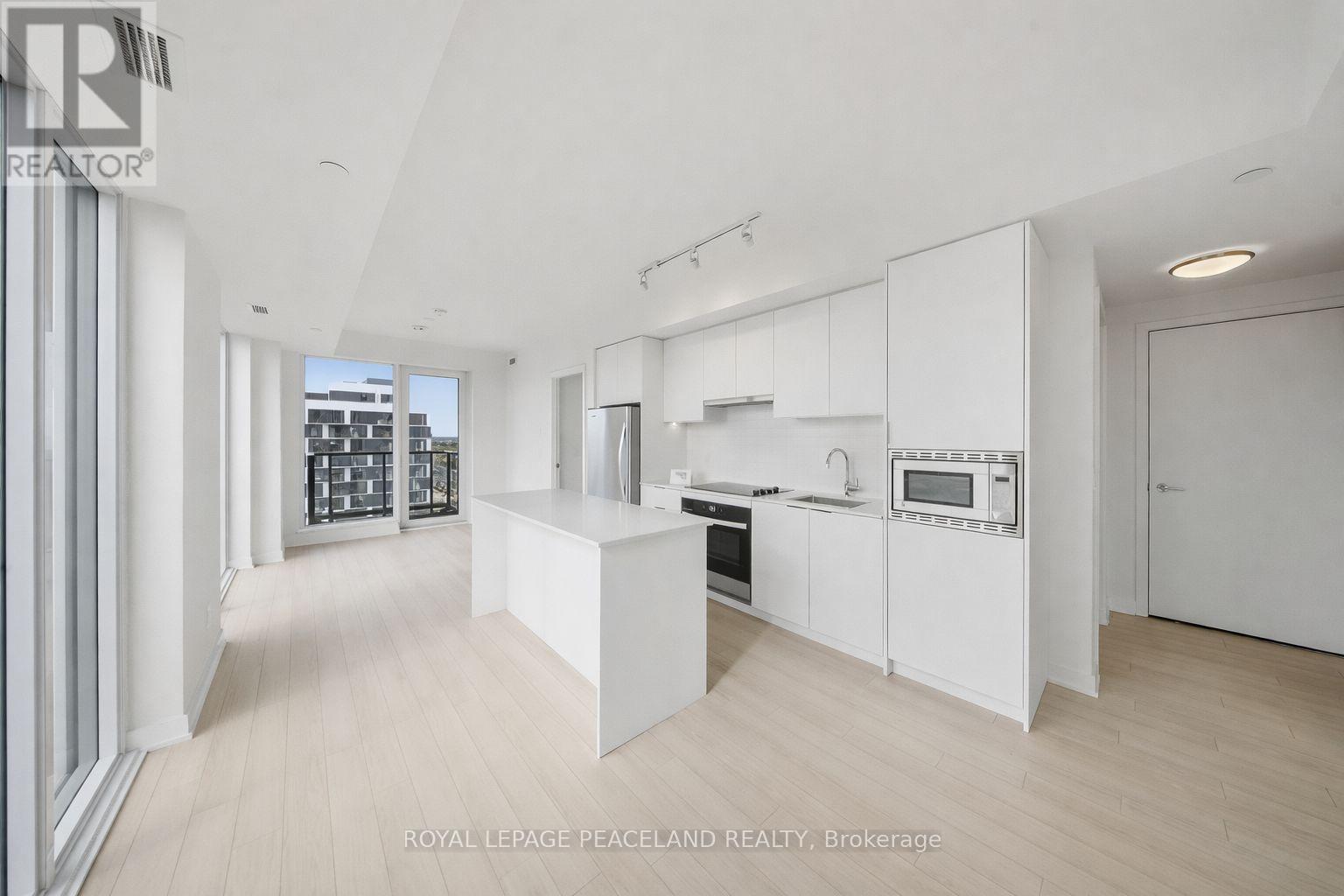 1903 - 3079 Trafalgar Road N, Oakville, Ontario  L6H 8C5 - Photo 10 - W12658948