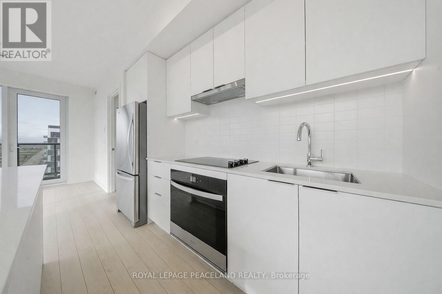 1903 - 3079 Trafalgar Road N, Oakville, Ontario  L6H 8C5 - Photo 11 - W12658948