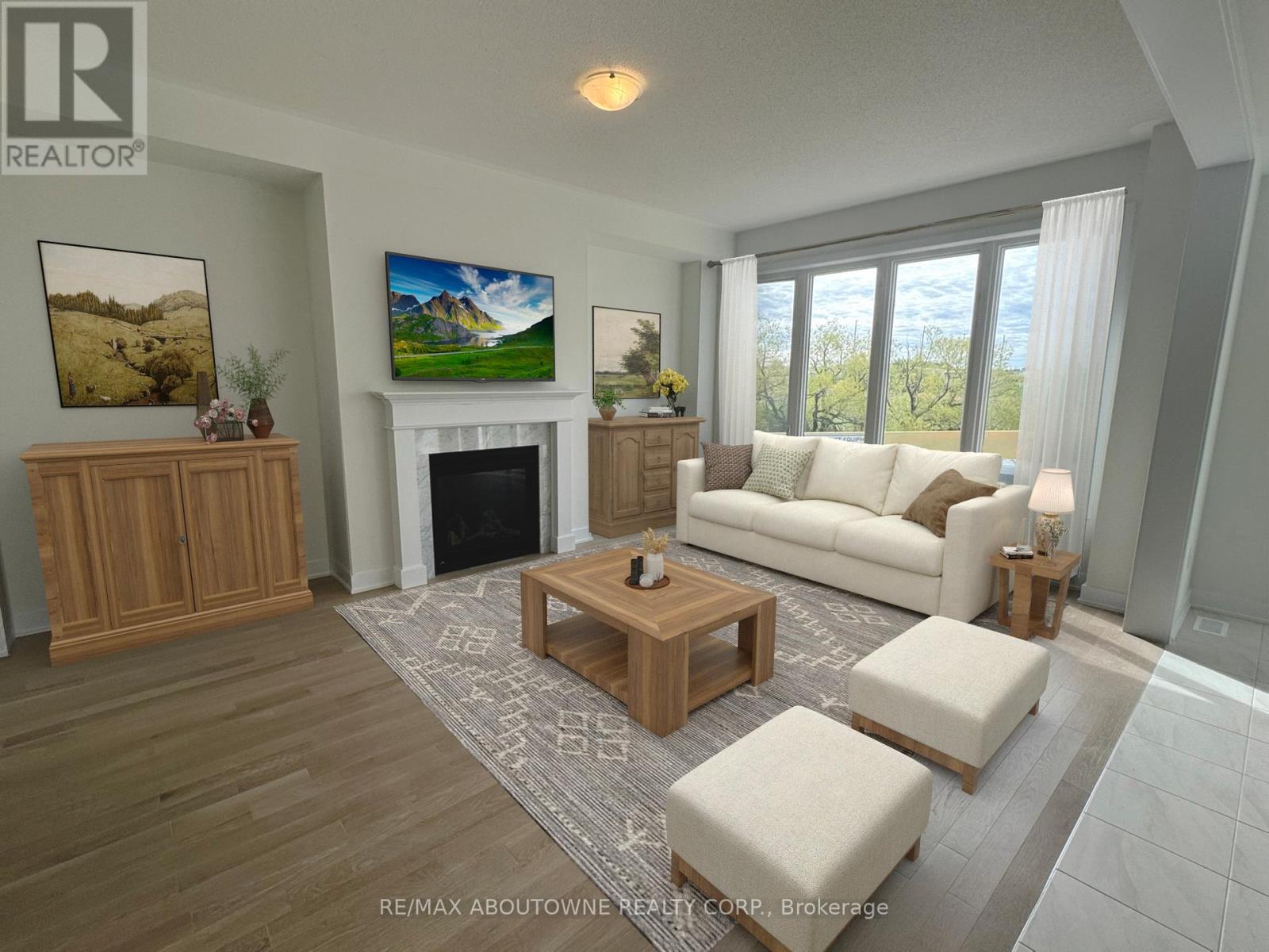 1043 Thompson Drive, Oshawa, Ontario  L1L 0V6 - Photo 4 - E12659136