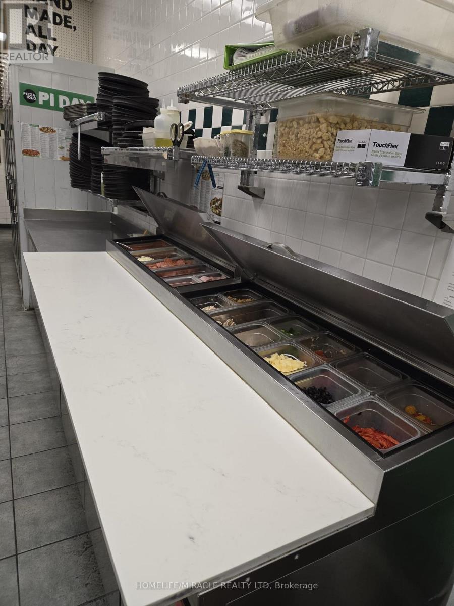 #d2 - 2335 Trafalgar Road, Oakville, Ontario  L6H 6N9 - Photo 4 - W12659110