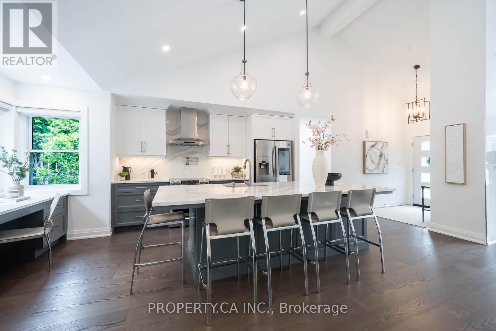 1533 ROMETOWN DRIVE, Mississauga, Ontario