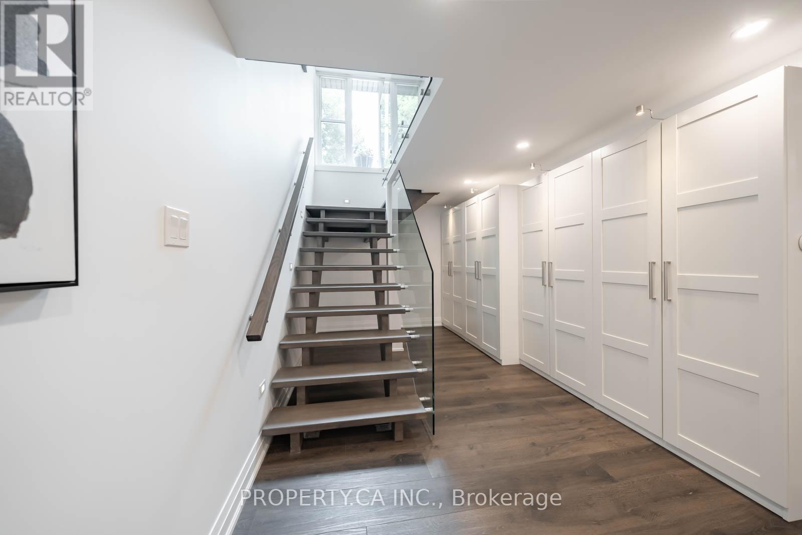 1533 Rometown Drive, Mississauga, Ontario  L5E 2T8 - Photo 25 - W12659122