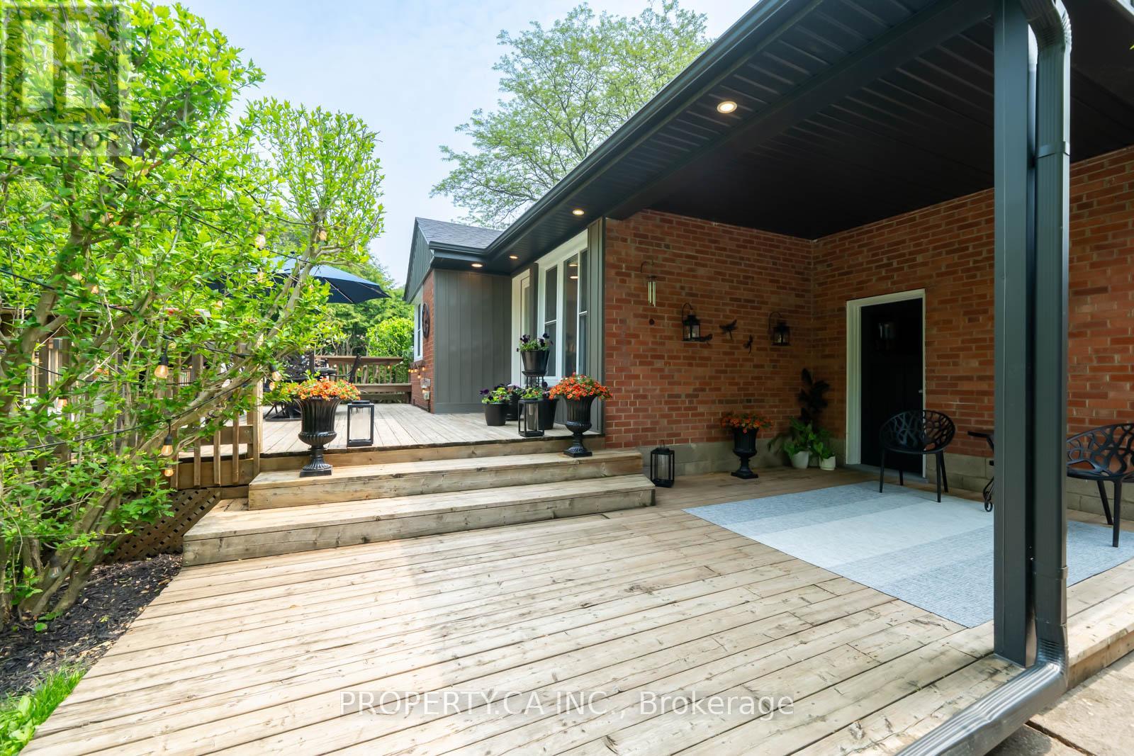 1533 Rometown Drive, Mississauga, Ontario  L5E 2T8 - Photo 46 - W12659122