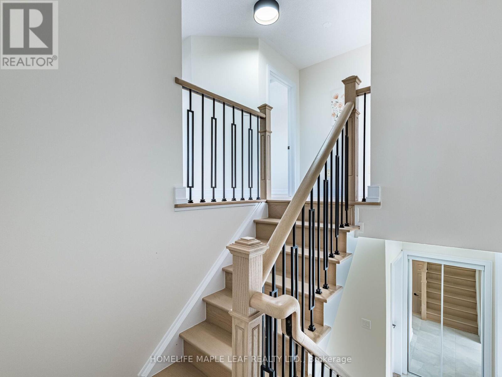 10 Eaglefield Gate, Brampton, Ontario  L7A 3S2 - Photo 27 - W12659126