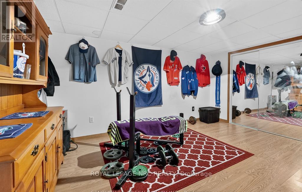 6186 Delta Drive, Niagara Falls, Ontario  L2H 2G8 - Photo 26 - X12659128