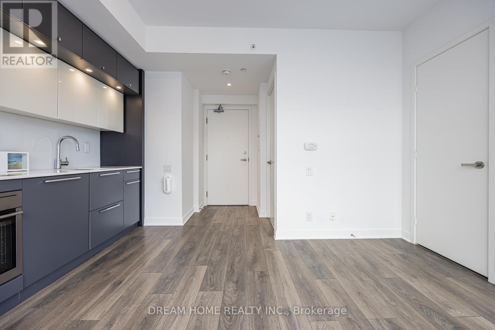 2204 - 15 Grenville Street, Toronto, Ontario  M4Y 1A1 - Photo 18 - C12659140