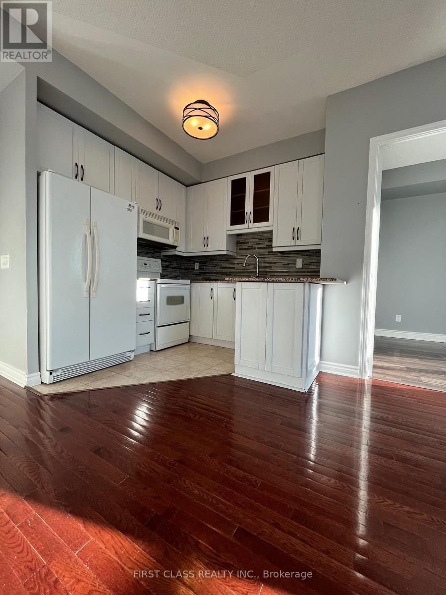 1012 - 60 Byng Avenue, Toronto, Ontario  M2N 7K3 - Photo 4 - C12659146