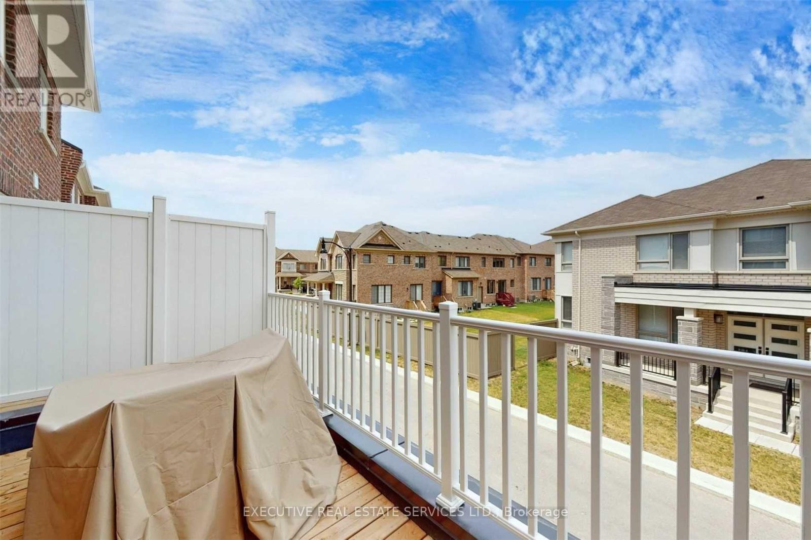 468 Remembrance Road, Brampton, Ontario  L7A 0H1 - Photo 38 - W12659148