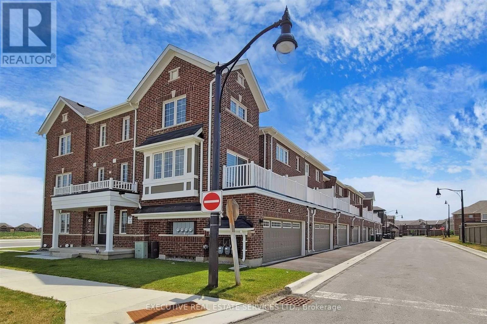 468 Remembrance Road, Brampton, Ontario  L7A 0H1 - Photo 40 - W12659148