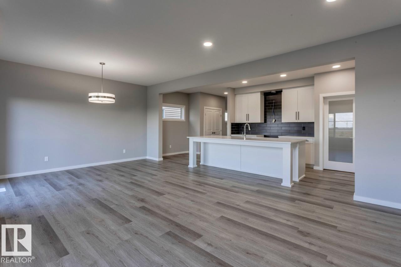 36 Gambel Lo, Spruce Grove, Alberta  T7X 0C9 - Photo 2 - E4468564