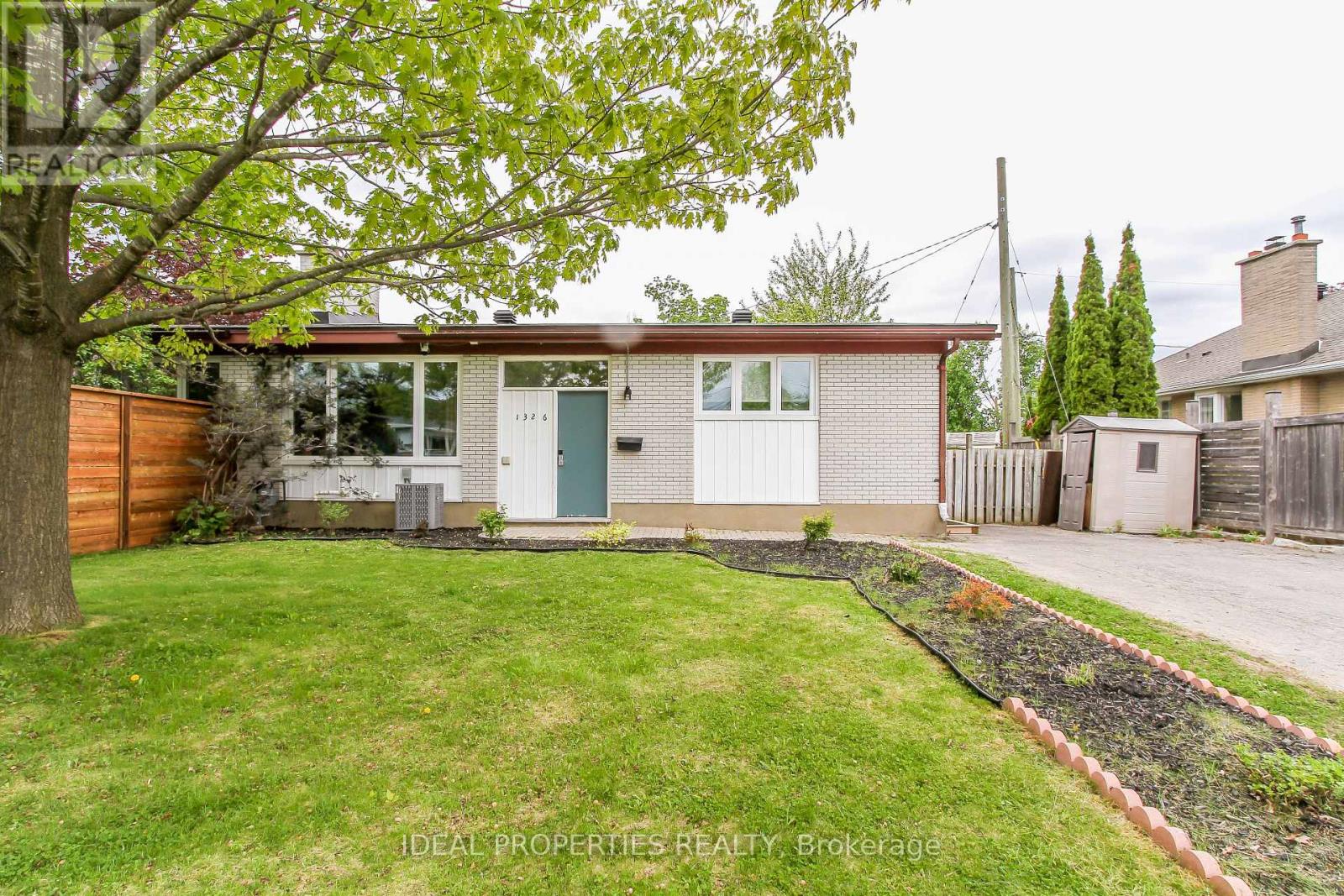 1326 TARA DRIVE, Ottawa, Ontario