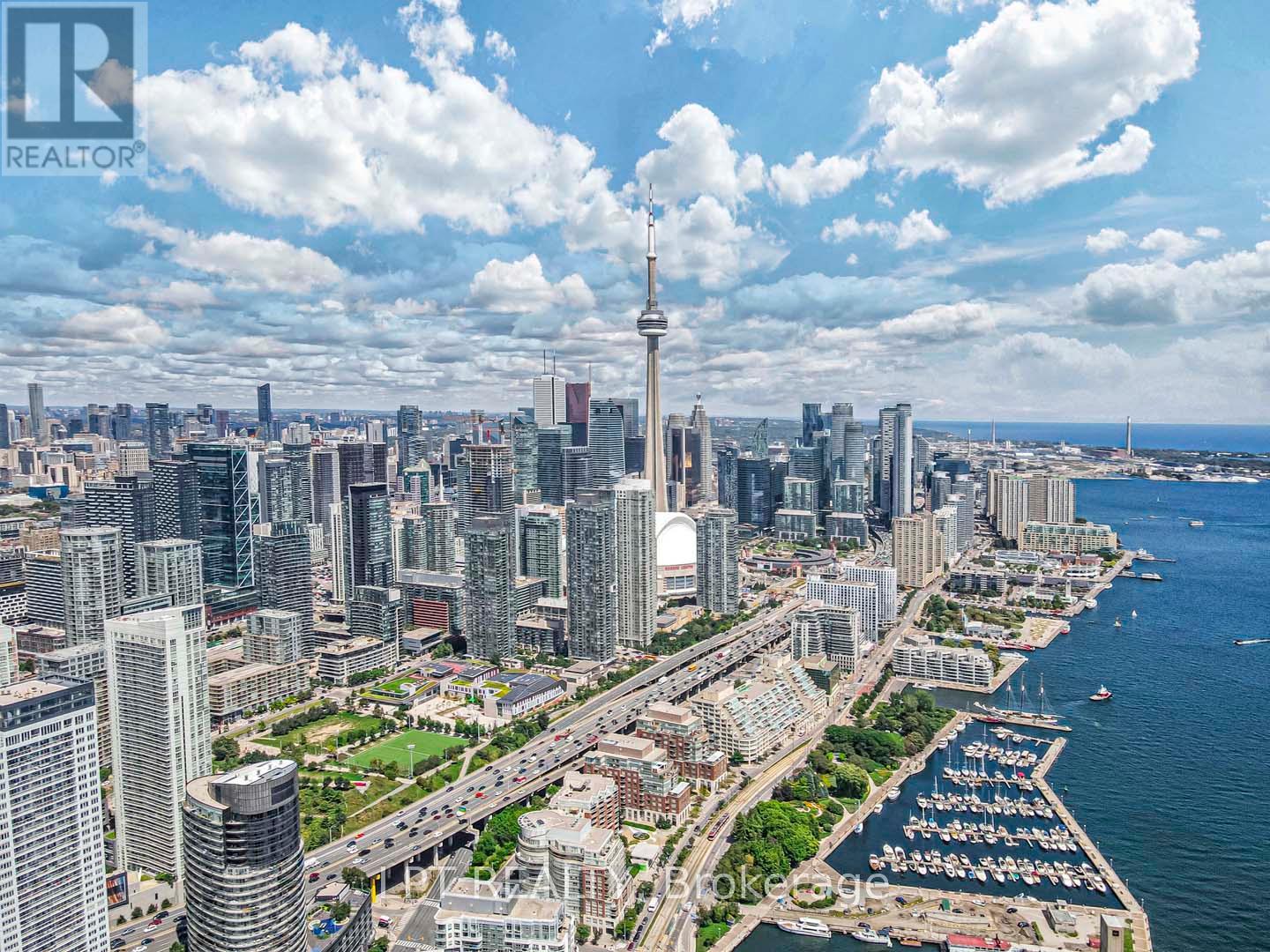 217 - 215 Fort York Boulevard, Toronto, Ontario  M5V 4A2 - Photo 3 - C12659172