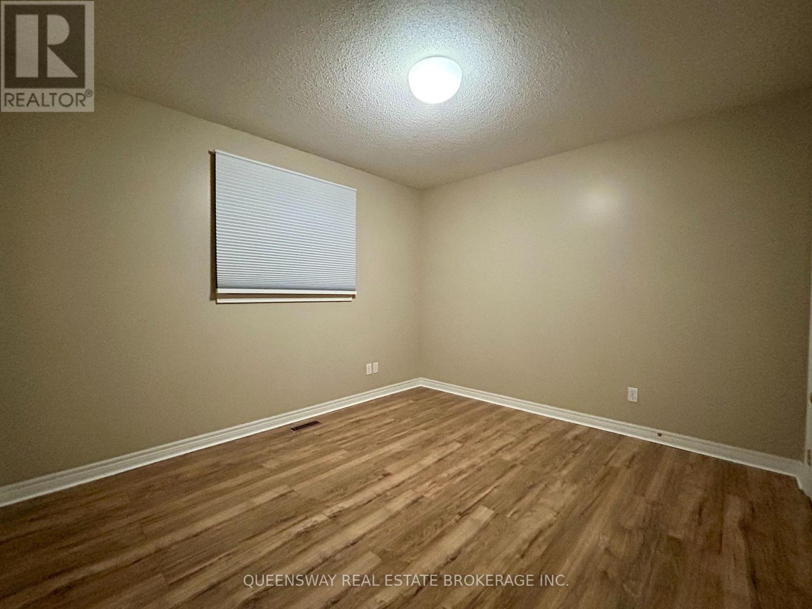 277 Ryerson Crescent, Oshawa, Ontario  L1G 8B7 - Photo 15 - E12659174