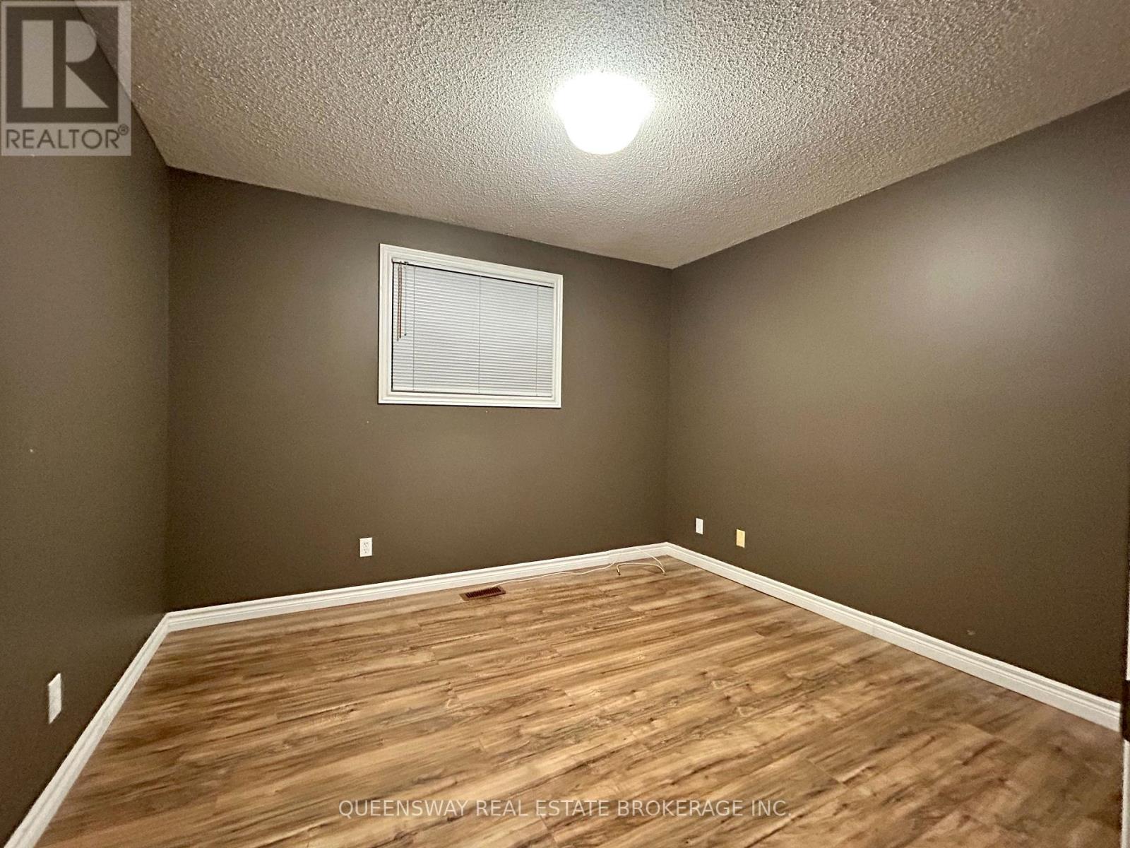 277 Ryerson Crescent, Oshawa, Ontario  L1G 8B7 - Photo 16 - E12659174