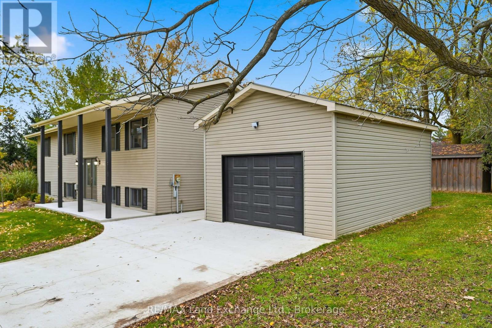 25 Dirstien Street N, Brockton, Ontario  N0G 1S0 - Photo 11 - X12577902