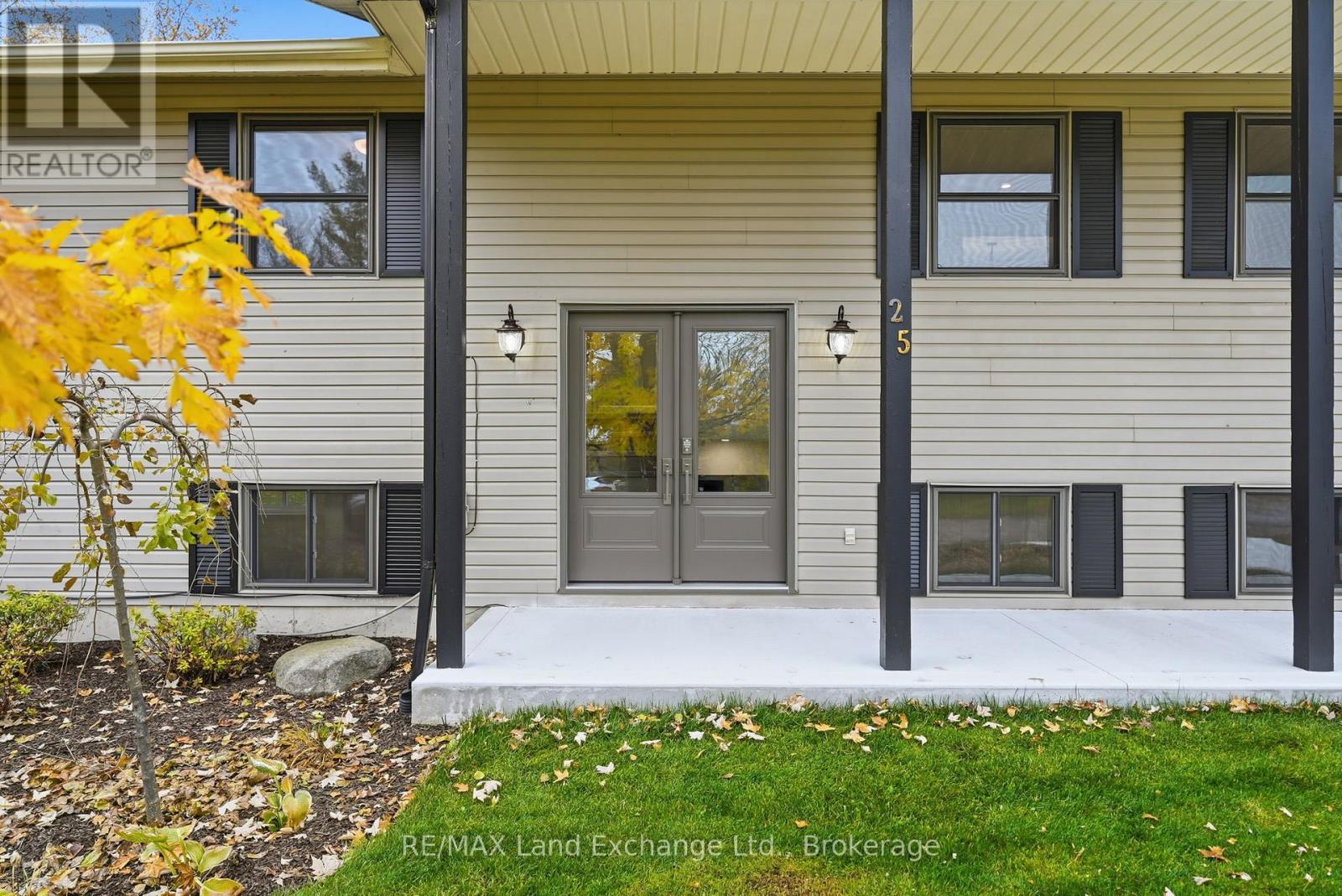 25 Dirstien Street N, Brockton, Ontario  N0G 1S0 - Photo 12 - X12577902