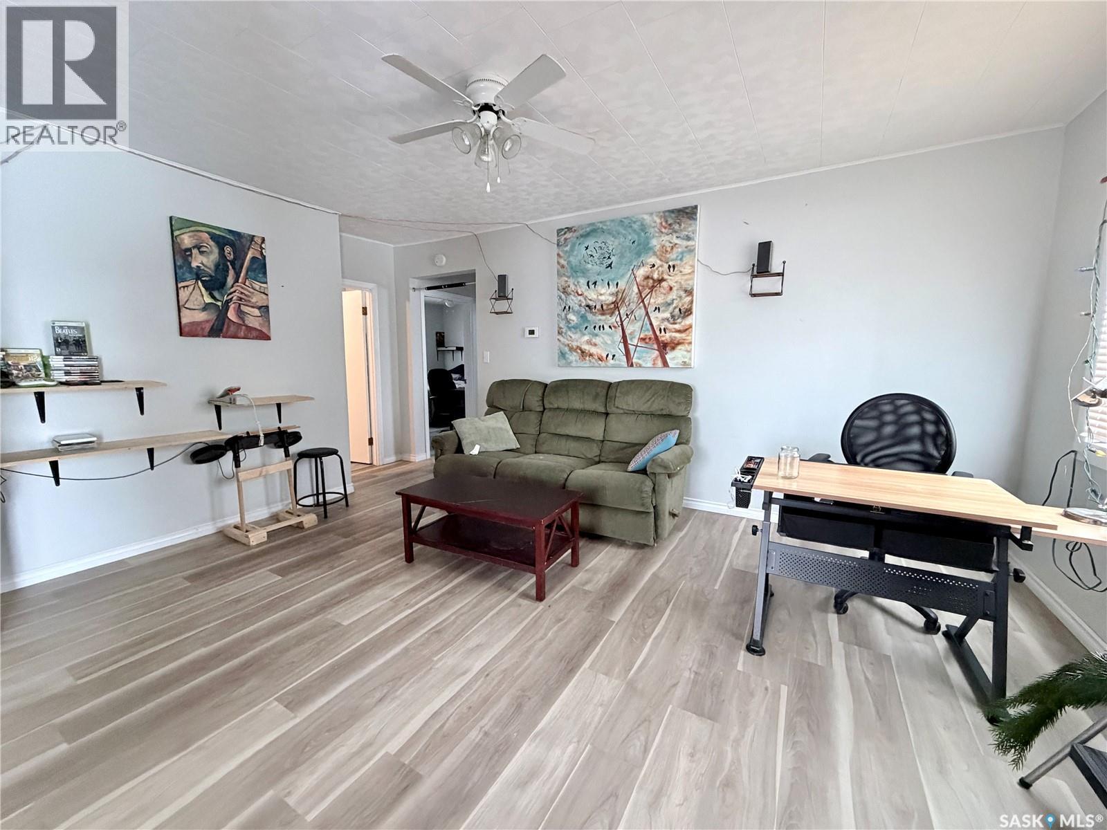 202 Saskatchewan Avenue, Liberty, Saskatchewan  S0G 3A0 - Photo 7 - SK026114