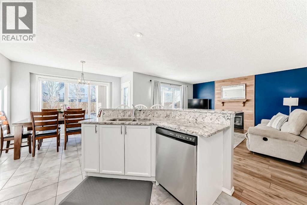 344 Copperfield Boulevard Se, Calgary, Alberta  T2Z 4R6 - Photo 4 - A2267484