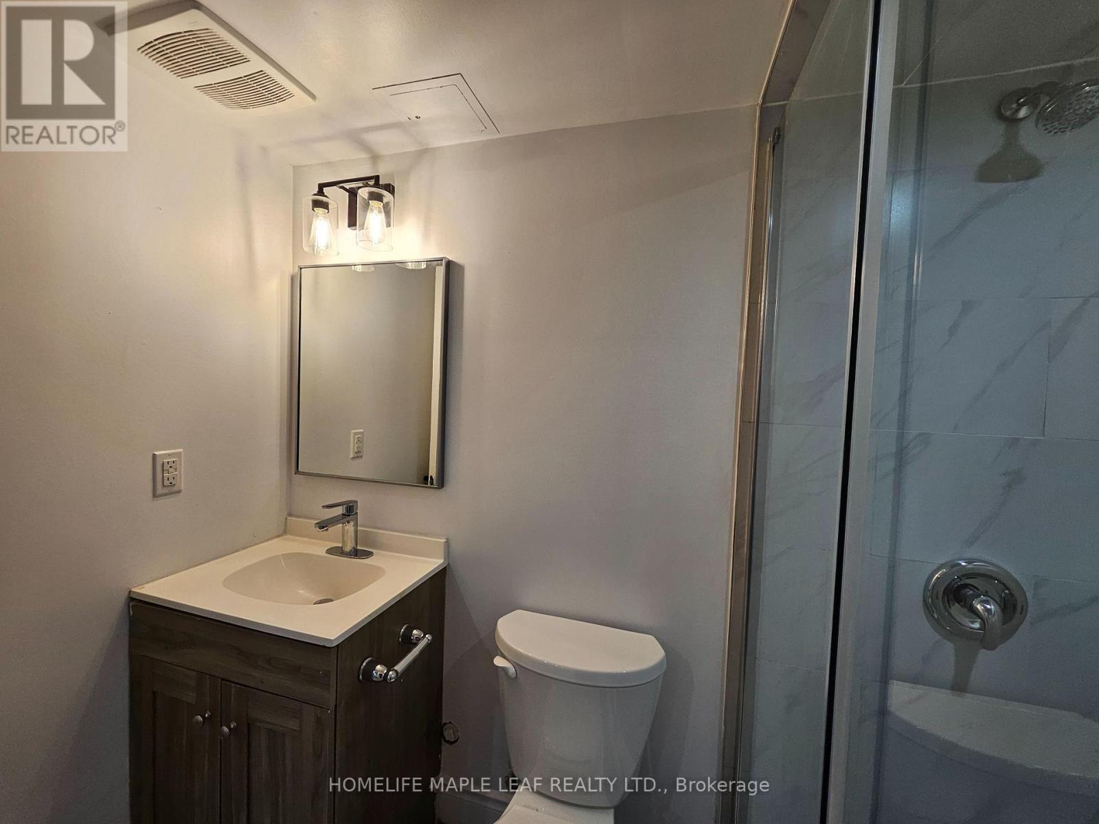 56 Helene Crescent, Waterloo, Ontario  N2L 5E5 - Photo 22 - X12659182