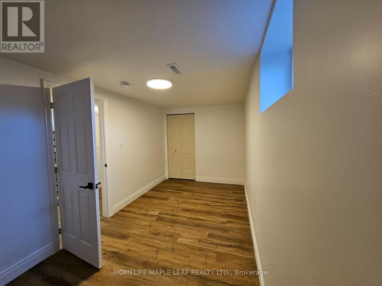 56 Helene Crescent, Waterloo, Ontario  N2L 5E5 - Photo 26 - X12659182