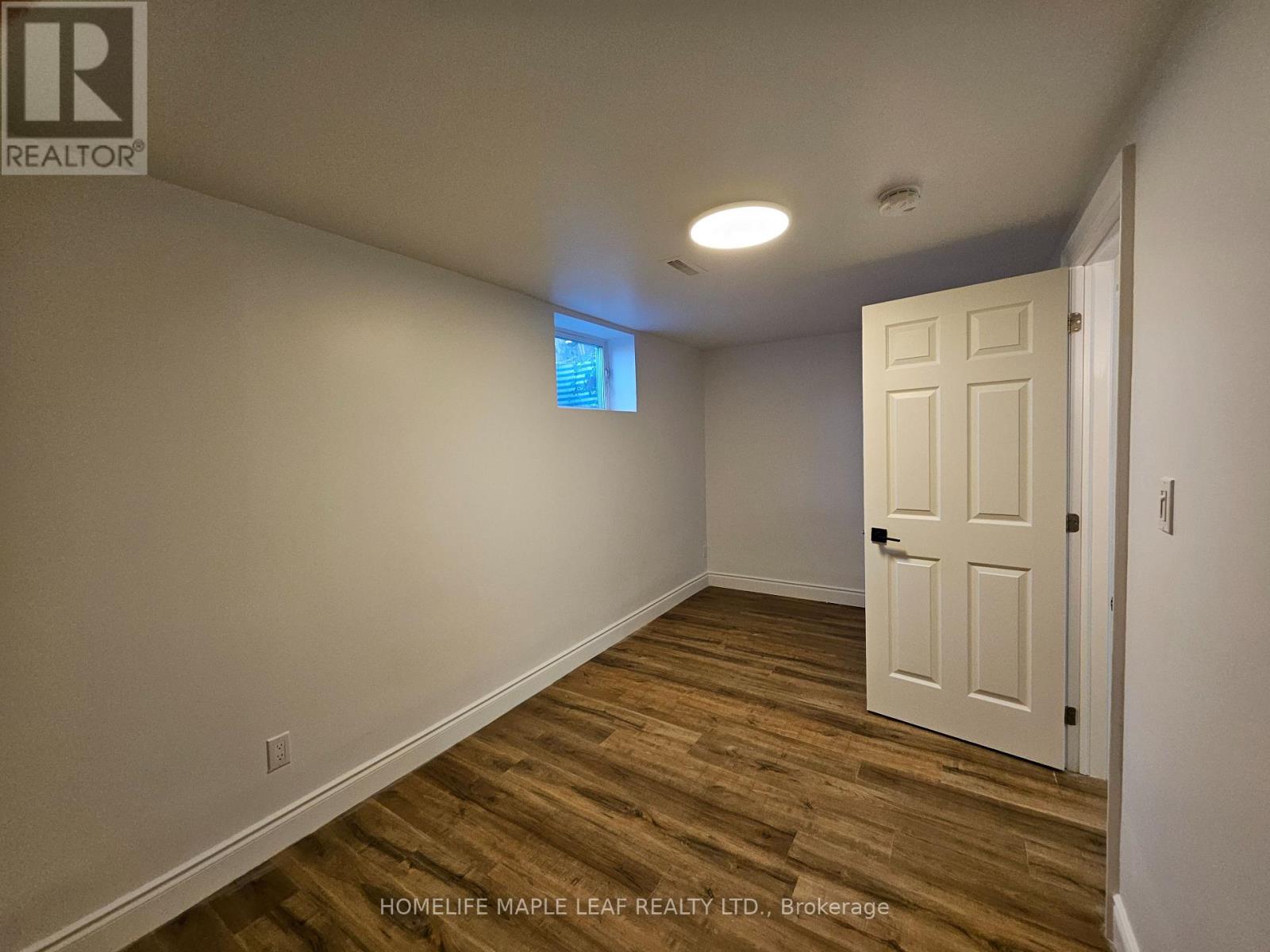 56 Helene Crescent, Waterloo, Ontario  N2L 5E5 - Photo 28 - X12659182