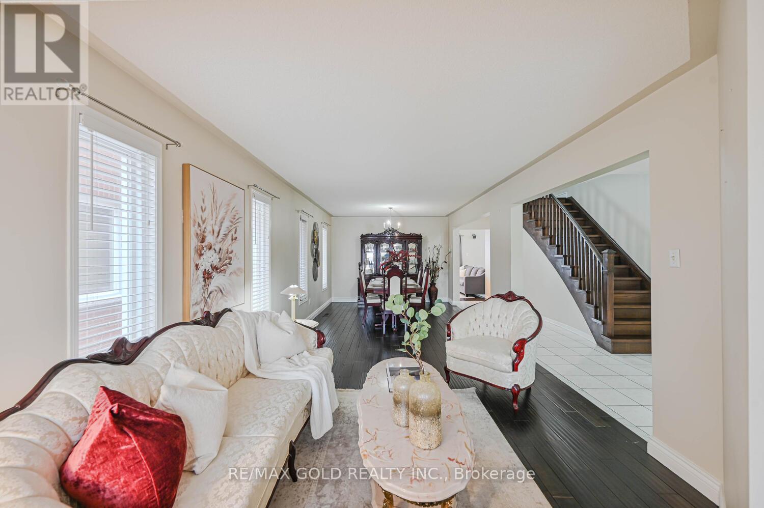 30 Foxtail Road, Brampton, Ontario  L6R 1E2 - Photo 10 - W12657738