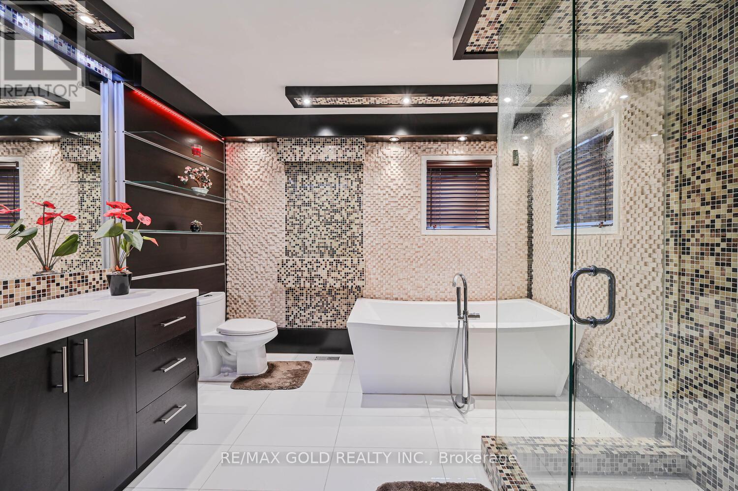 30 Foxtail Road, Brampton, Ontario  L6R 1E2 - Photo 23 - W12657738