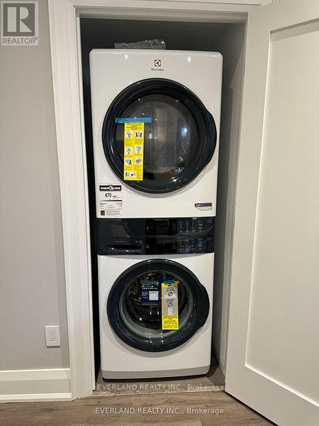 Bst - 232 Duncan Road, Richmond Hill, Ontario  L4C 6J9 - Photo 7 - N12659194