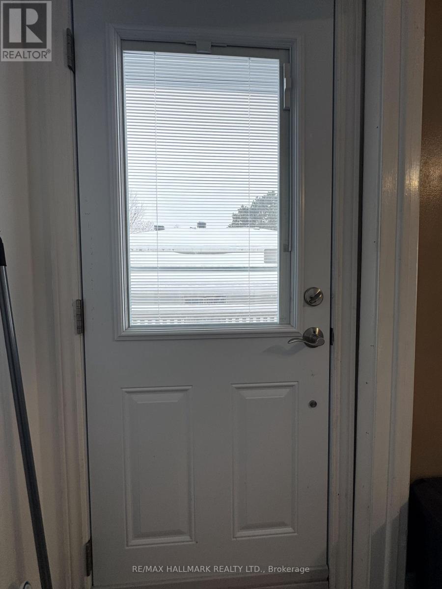 6 Bailey Crescent, Aurora, Ontario  L4G 2B3 - Photo 23 - N12659196