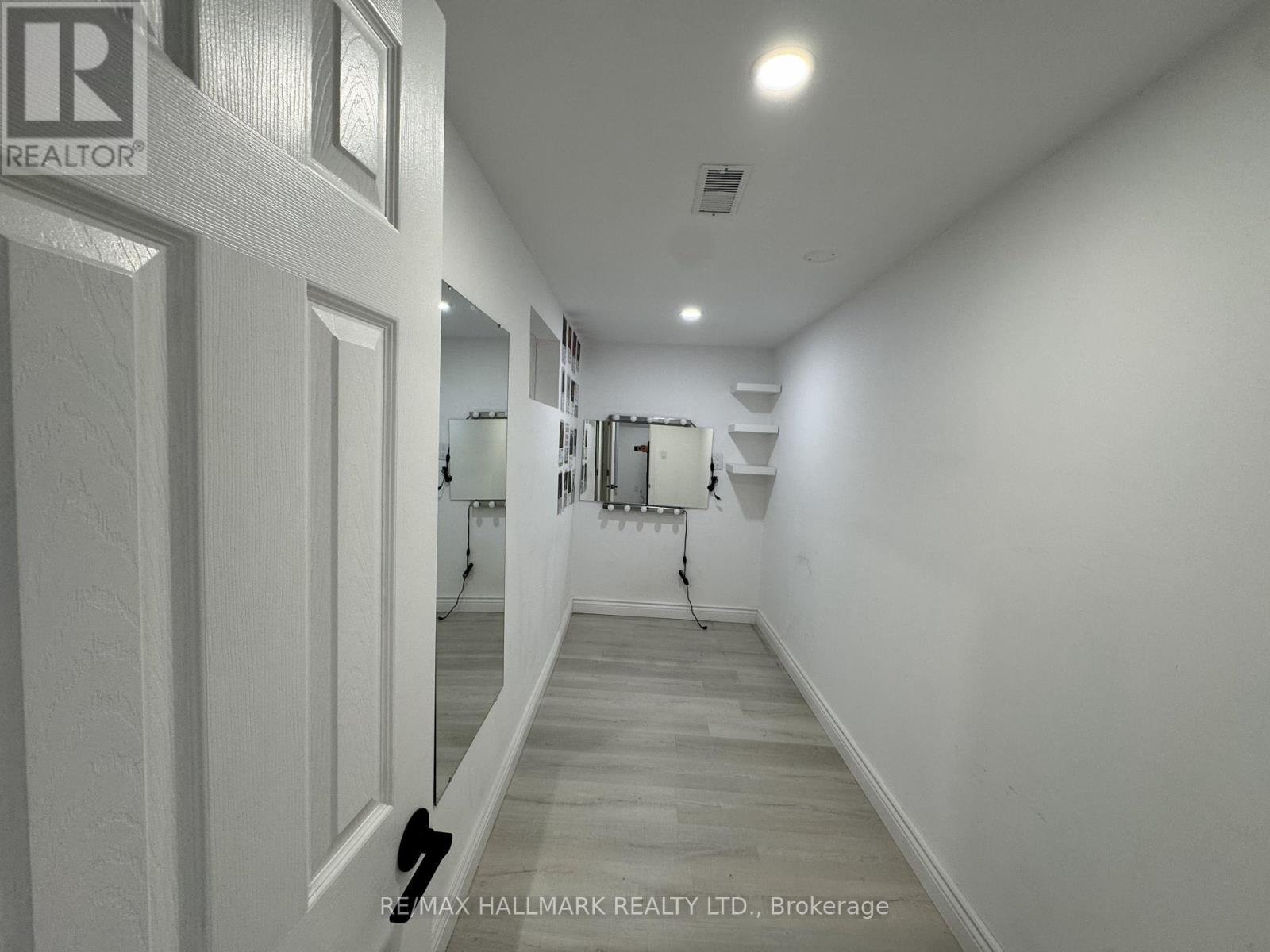 6 Bailey Crescent, Aurora, Ontario  L4G 2B3 - Photo 39 - N12659196